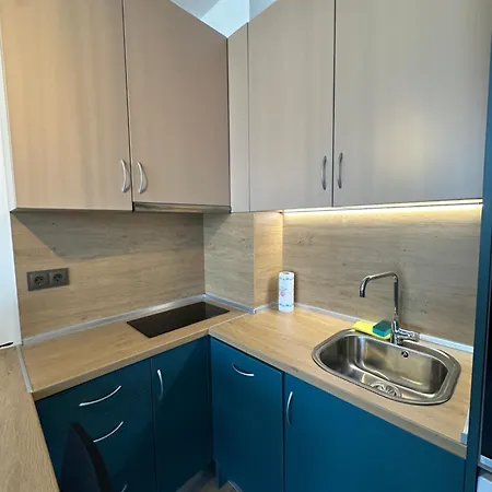 Noble House Comfort Place Апартаменты *