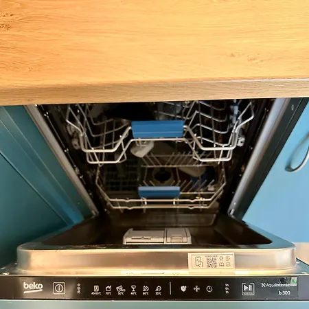 Noble House Comfort Place Sofia