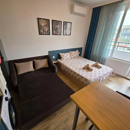 Noble House Comfort Place *